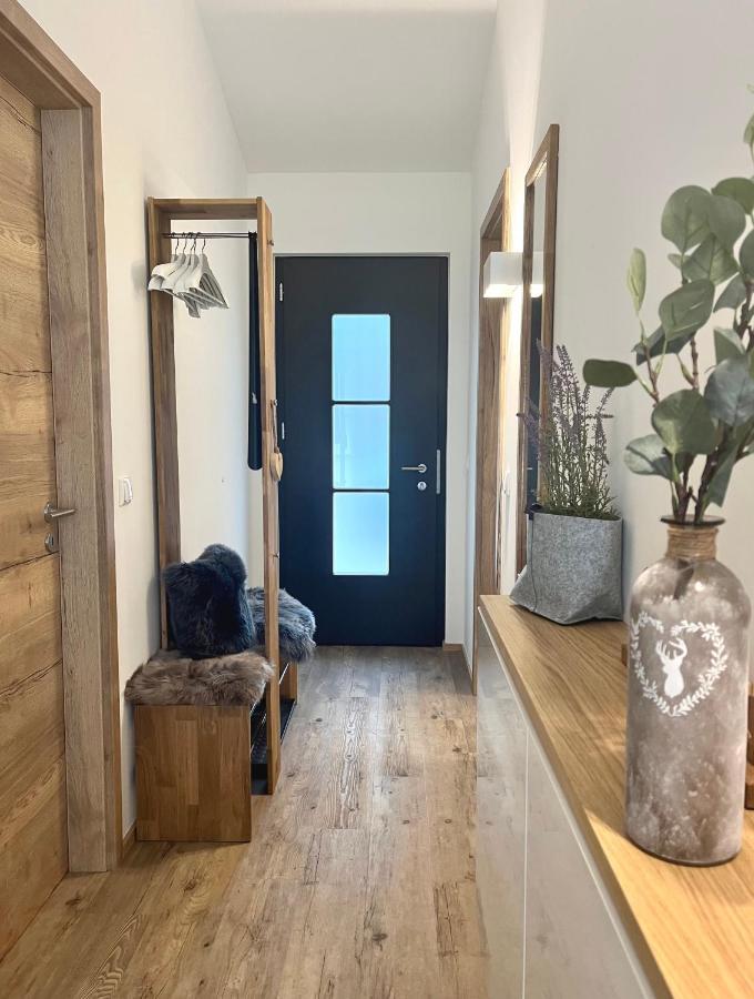 Palais Karl-Theodor Appartement Rotta Kamer foto